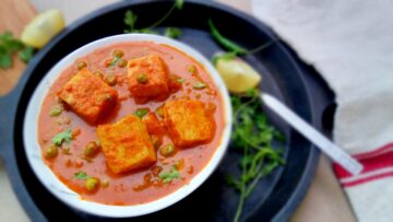 Matar Paneer