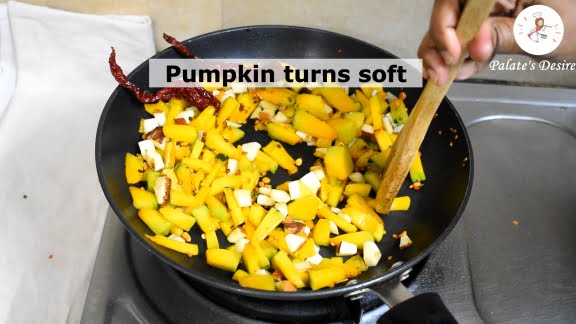 Pumpkin Chutney | Kaddu Ki Chutney Recipe
