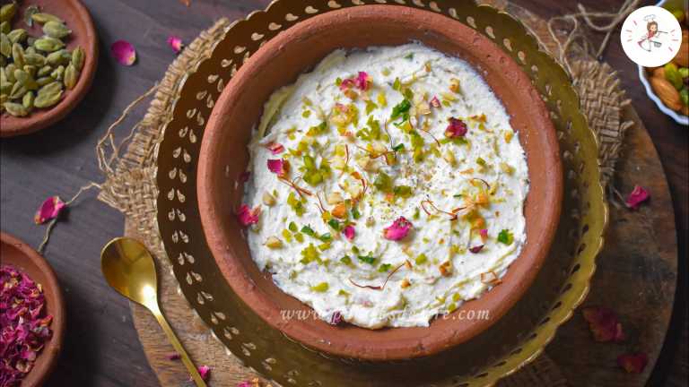shrikhand-topped-with-nuts