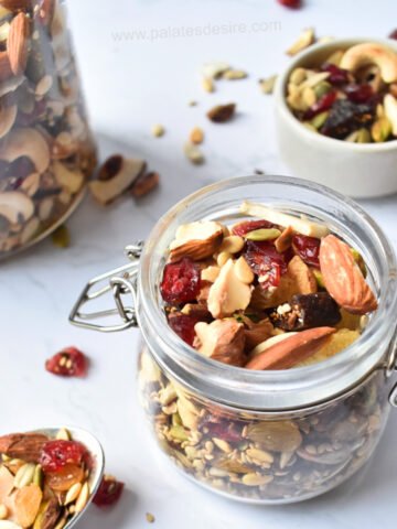 Healthy Trail Mix | How to make trail mix